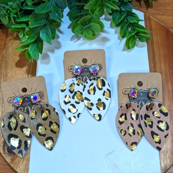 Pink Panache Jewelry - AB Crystal leopard cowhide earrings Pink Panache sister Co 806